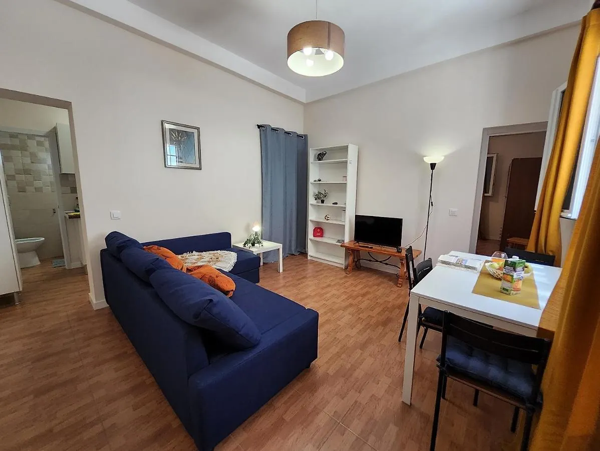 Apartamento La Paloma Castillo del Romeral